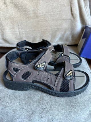 Sandalias hombre. Numero 44