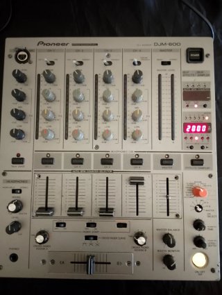 Pioneer DJM-600 Mezclador Plata
