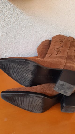 Botas cowboy ante marrones