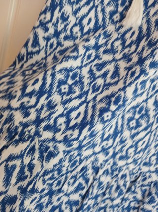 Vestido estampado talla L nuevo sin etiqueta
