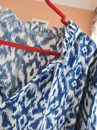 Vestido estampado talla L nuevo sin etiqueta