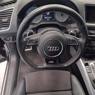 Audi SQ5 2015