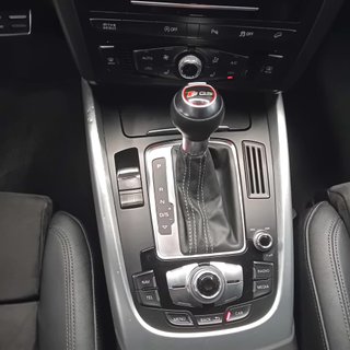 Audi SQ5 2015