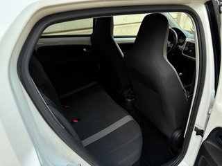 Volkswagen e-up! 2018 | Pocos km