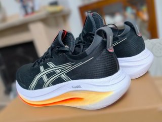 Asics Gel-Nimbus 27 Scarpe Running