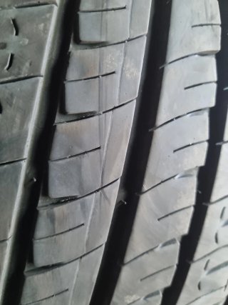 Neumáticos ocasion 225 70r15c 112s Michelin