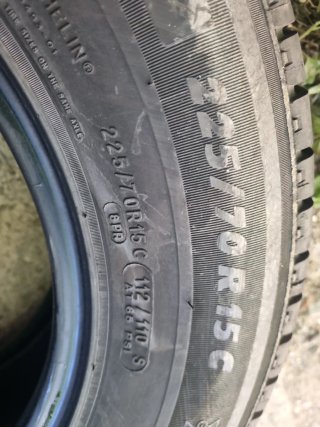 Neumáticos ocasion 225 70r15c 112s Michelin