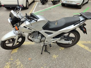 Honda  CB250F