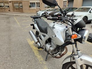 Honda  CB250F