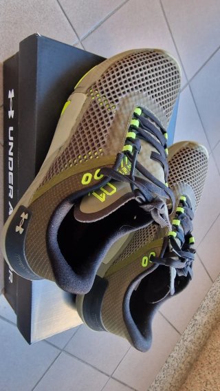 Scarpe Under Armour Uomo Nero/Verde Oliva