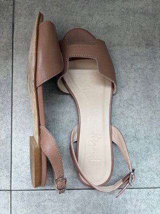 Sandalias planas Patsy (Modelo Rita)