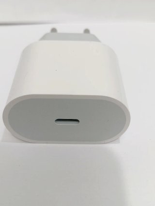 Cargador iPhone Original USB-C y Cable Lightning
