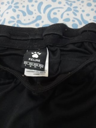 Pantalón chándal hombre Kelme negro