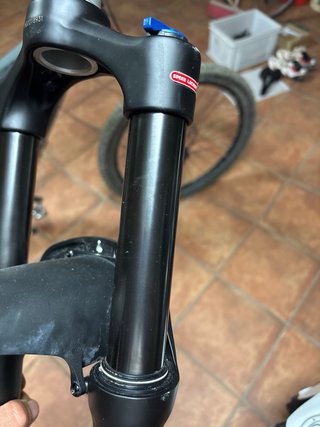 Horquilla SR Suntour 27.5 140mm
