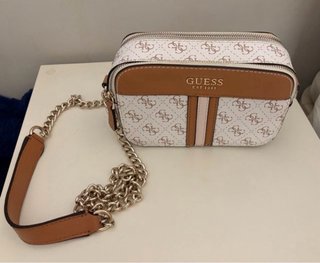Bolso Guess blanco y marrón