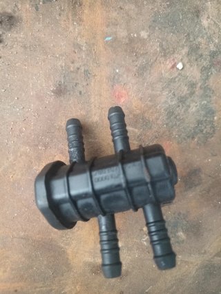 Válvula Filtro Combustible Audi VW Skoda y Seat