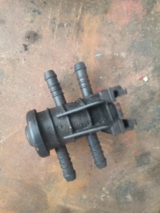 Válvula Filtro Combustible Audi VW Skoda y Seat