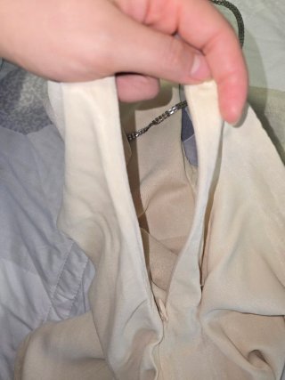 Vestido Zara blanco con tirante de perlas