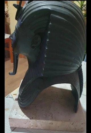 Busto Tutankamón