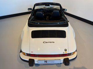 Porsche 911 CARRERA