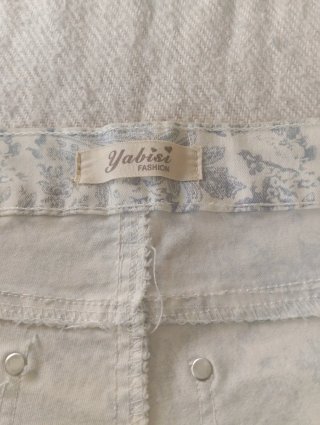 Pantalón Yabisi estampado floral mujer talla 42