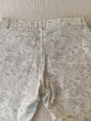 Pantalón Yabisi estampado floral mujer talla 42