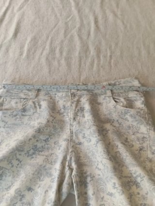 Pantalón Yabisi estampado floral mujer talla 42
