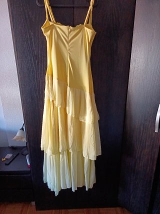 Vestido amarillo de fiesta sin estrenar