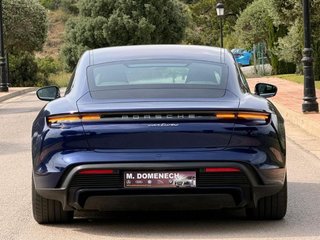 PORSCHE Taycan Turbo