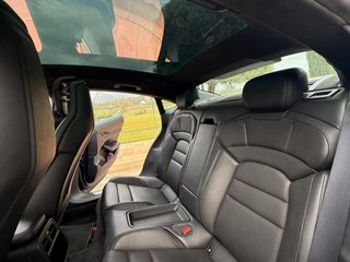 PORSCHE Taycan Turbo