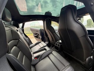 PORSCHE Taycan Turbo