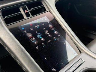 PORSCHE Taycan Turbo