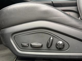 PORSCHE Taycan Turbo