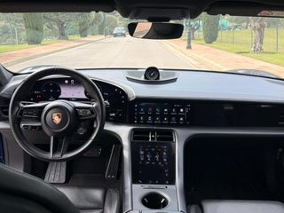 PORSCHE Taycan Turbo