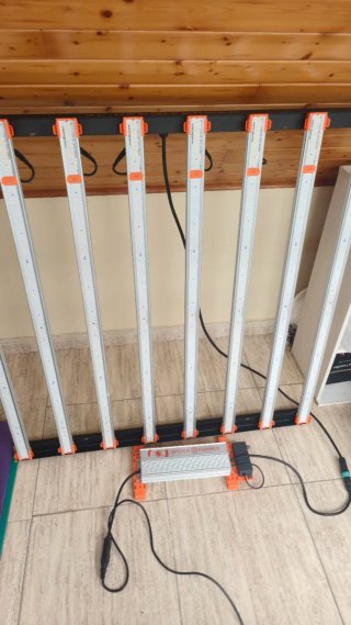 Lámpara LED Spider Farmer SE7000 730W