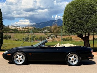 JAGUAR Serie XK XK8 CONVERTIBLE