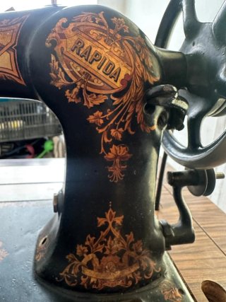 Máquina de coser Wertheim Rapida antigua
