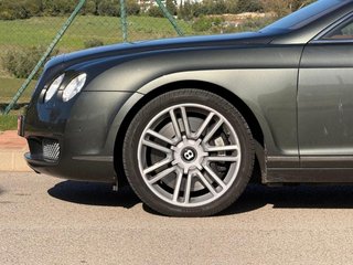 BENTLEY Continental GT -