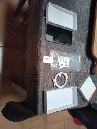 iPhone 16 Plus 128GB Reacondicionado azul