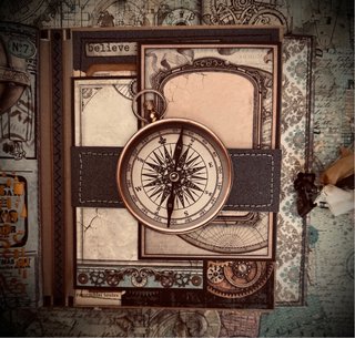 Álbum de recortes steampunk. Un regalo único.