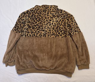 Sudadera leopardo súper suave + bata de regalo