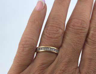 Anillo strass de oro 18k ,4,19gr Ref. G-724.