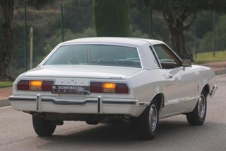 FORD Mustang Mustang II Ghia