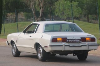 FORD Mustang Mustang II Ghia