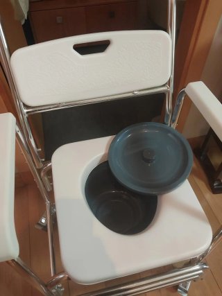 Silla Ducha y WC con Ruedas