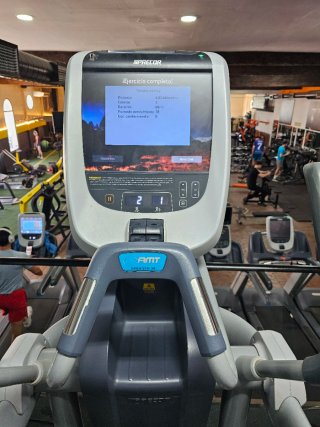 Elíptica AMT VARIO PRECOR - Perfecto estado