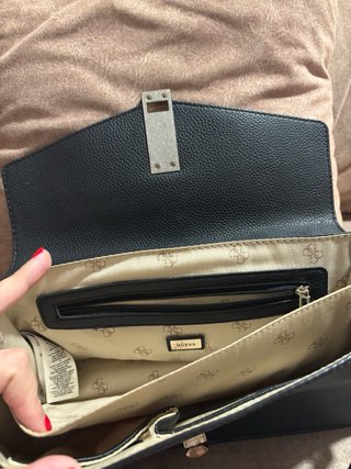 Bolso Guess Negro Piel Texturizada