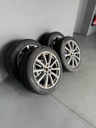 Llantas BMW 20 con neumáticos
