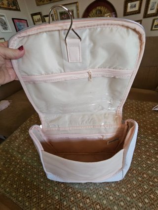 Neceser colgante beige y rosa