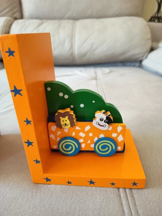 Sujetalibros infantiles tren y animales